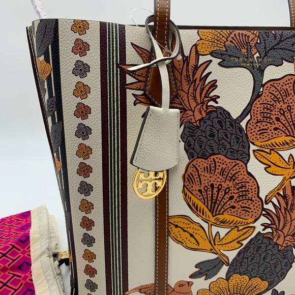 Tory Burch PERRY PRINTED TRIPLE-COMPARTMENT TOTE - Picture 7 of 12